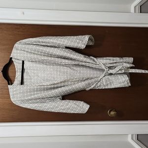 4/$30 Kimono cardigan NWOT sage white